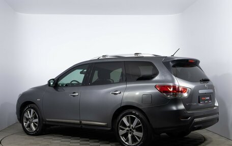 Nissan Pathfinder, 2016 год, 1 530 000 рублей, 7 фотография