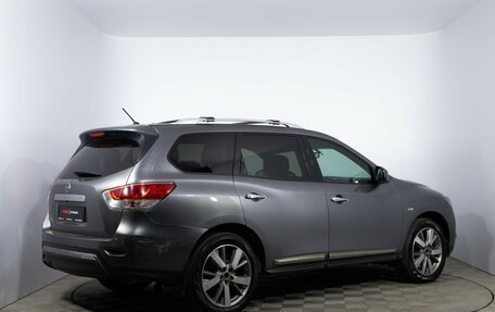 Nissan Pathfinder, 2016 год, 1 530 000 рублей, 5 фотография