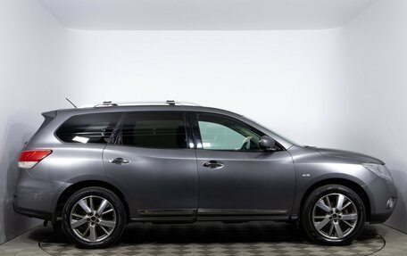 Nissan Pathfinder, 2016 год, 1 530 000 рублей, 4 фотография