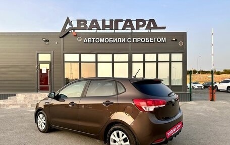 KIA Rio III рестайлинг, 2016 год, 900 000 рублей, 4 фотография