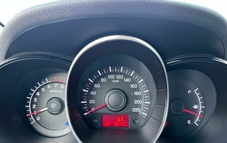 KIA Rio III рестайлинг, 2016 год, 900 000 рублей, 14 фотография