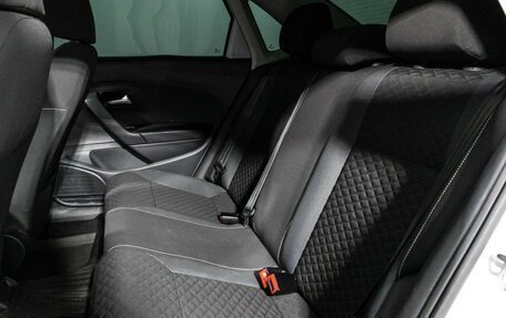Volkswagen Polo VI (EU Market), 2018 год, 1 300 000 рублей, 10 фотография