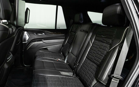 Cadillac Escalade V, 2021 год, 12 990 000 рублей, 10 фотография