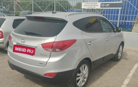 Hyundai ix35 I рестайлинг, 2011 год, 1 010 000 рублей, 4 фотография