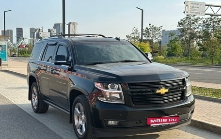 Chevrolet Tahoe IV, 2017 год, 3 999 000 рублей, 4 фотография