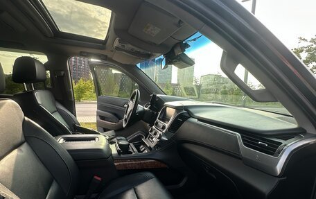 Chevrolet Tahoe IV, 2017 год, 3 999 000 рублей, 11 фотография