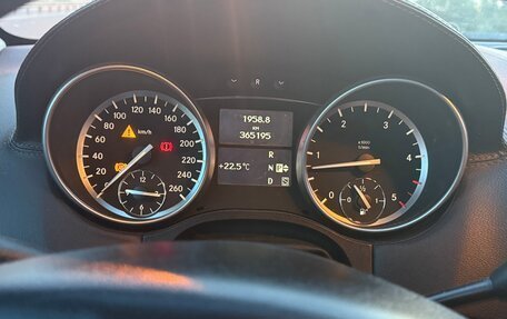 Mercedes-Benz GL-Класс, 2010 год, 1 600 000 рублей, 14 фотография