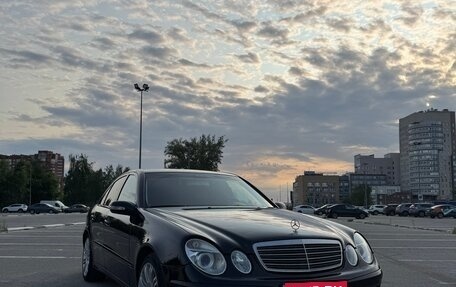 Mercedes-Benz E-Класс, 2005 год, 590 000 рублей, 1 фотография