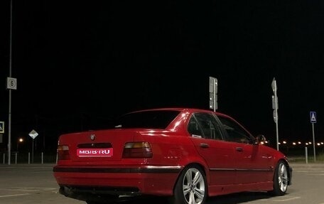 BMW 3 серия, 1993 год, 350 000 рублей, 1 фотография