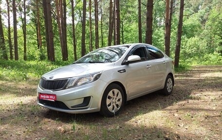 KIA Rio III рестайлинг, 2013 год, 945 000 рублей, 1 фотография