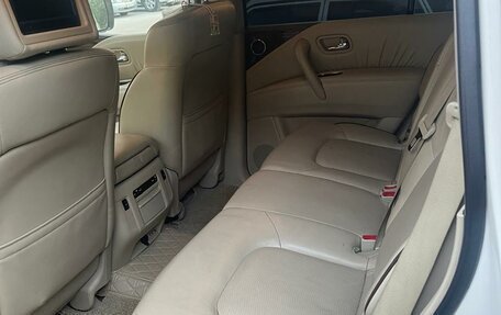 Nissan Patrol, 2011 год, 2 590 000 рублей, 16 фотография