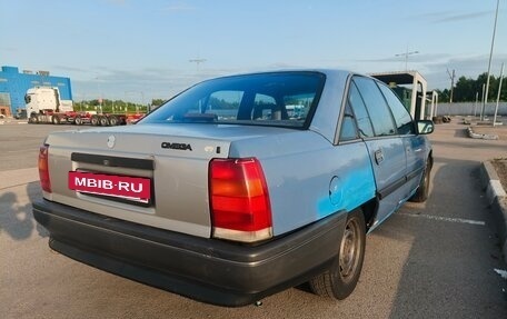Opel Omega A, 1987 год, 95 000 рублей, 2 фотография