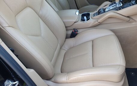 Porsche Cayenne III, 2011 год, 3 700 000 рублей, 16 фотография