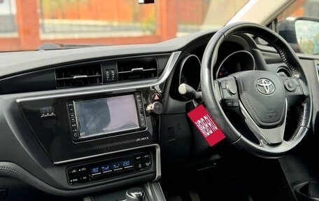 Toyota Auris II, 2015 год, 1 350 000 рублей, 18 фотография