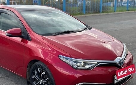 Toyota Auris II, 2015 год, 1 350 000 рублей, 4 фотография