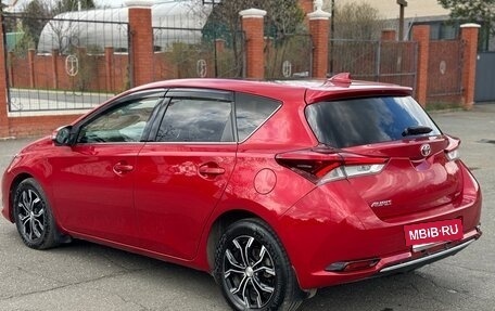 Toyota Auris II, 2015 год, 1 350 000 рублей, 11 фотография
