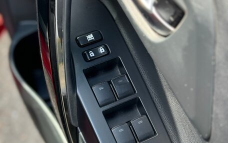 Toyota Auris II, 2015 год, 1 350 000 рублей, 24 фотография