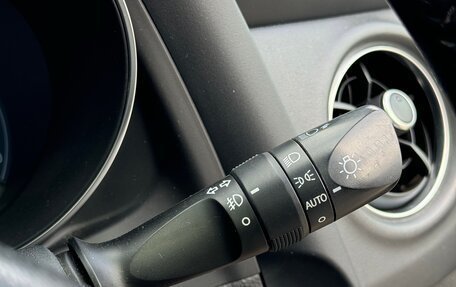 Toyota Auris II, 2015 год, 1 350 000 рублей, 36 фотография