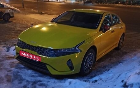 KIA K5, 2022 год, 3 200 000 рублей, 9 фотография