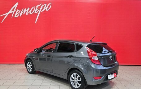Hyundai Solaris II рестайлинг, 2013 год, 739 000 рублей, 3 фотография