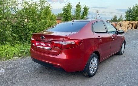KIA Rio III рестайлинг, 2012 год, 680 000 рублей, 3 фотография
