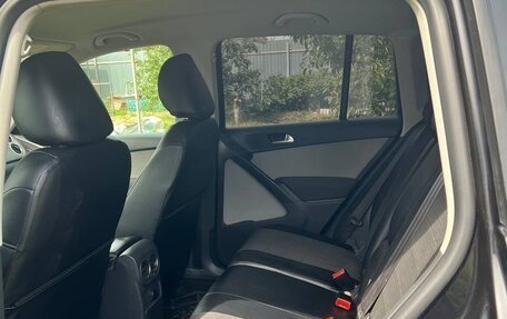 Volkswagen Tiguan I, 2011 год, 1 100 000 рублей, 11 фотография