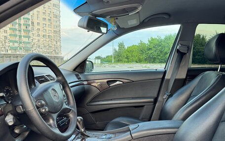 Mercedes-Benz E-Класс, 2005 год, 590 000 рублей, 8 фотография