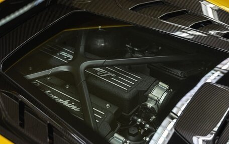 Lamborghini Huracán, 2024 год, 40 480 000 рублей, 12 фотография