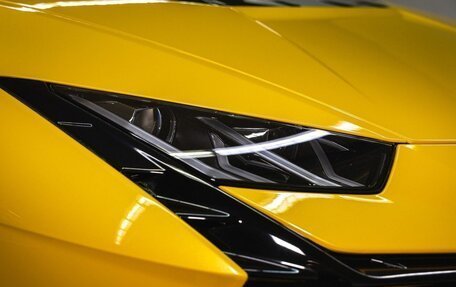 Lamborghini Huracán, 2024 год, 40 480 000 рублей, 8 фотография