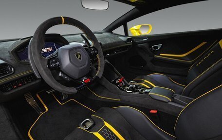 Lamborghini Huracán, 2024 год, 40 480 000 рублей, 16 фотография