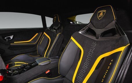 Lamborghini Huracán, 2024 год, 40 480 000 рублей, 19 фотография