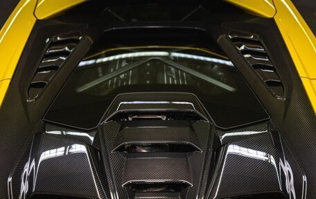 Lamborghini Huracán, 2024 год, 40 480 000 рублей, 13 фотография