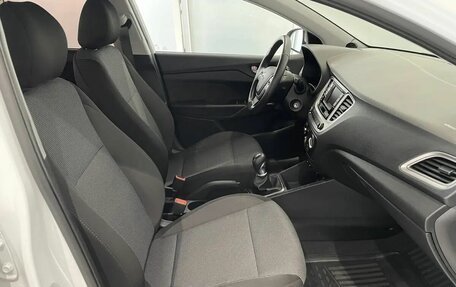 Hyundai Solaris II рестайлинг, 2019 год, 1 249 000 рублей, 11 фотография
