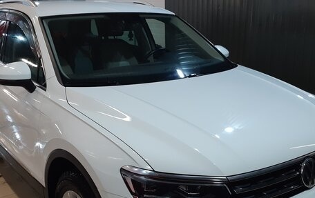 Volkswagen Tiguan II, 2017 год, 2 750 000 рублей, 6 фотография
