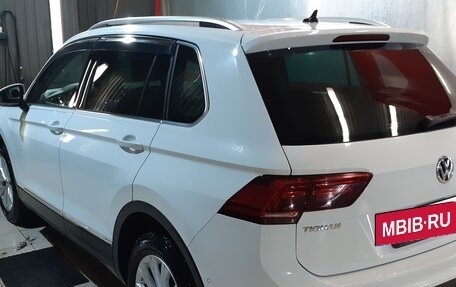 Volkswagen Tiguan II, 2017 год, 2 750 000 рублей, 3 фотография