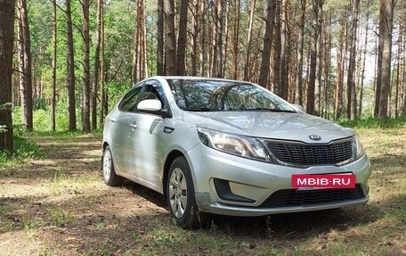KIA Rio III рестайлинг, 2013 год, 945 000 рублей, 3 фотография