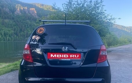 Honda Fit III, 2011 год, 1 000 000 рублей, 6 фотография