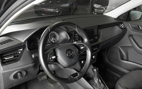 Skoda Rapid II, 2021 год, 1 873 000 рублей, 4 фотография