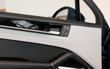 Porsche Cayenne III, 2025 год, 16 800 000 рублей, 18 фотография