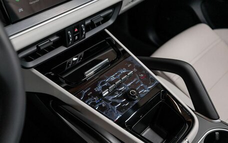 Porsche Cayenne III, 2025 год, 16 800 000 рублей, 17 фотография