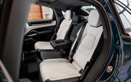 Porsche Cayenne III, 2025 год, 16 800 000 рублей, 25 фотография