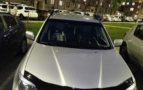 Mitsubishi Outlander III рестайлинг 3, 2003 год, 630 000 рублей, 12 фотография