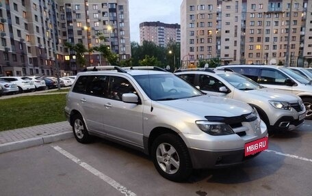 Mitsubishi Outlander III рестайлинг 3, 2003 год, 630 000 рублей, 13 фотография