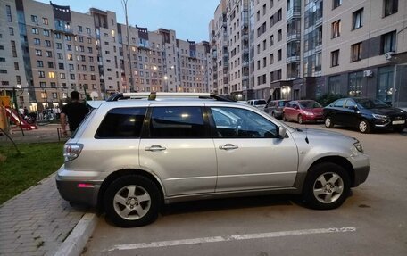 Mitsubishi Outlander III рестайлинг 3, 2003 год, 630 000 рублей, 28 фотография