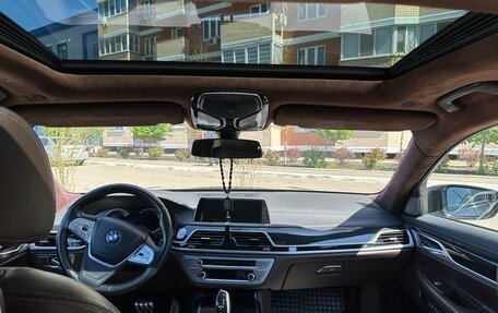 BMW 7 серия, 2018 год, 5 400 000 рублей, 9 фотография