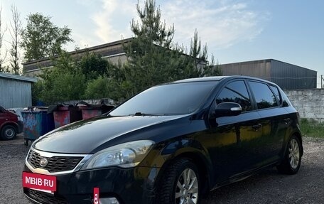 KIA cee'd I рестайлинг, 2011 год, 615 000 рублей, 2 фотография