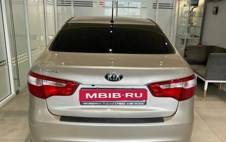 KIA Rio III рестайлинг, 2015 год, 919 000 рублей, 3 фотография