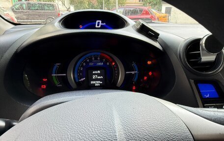 Honda Insight II рестайлинг, 2010 год, 676 000 рублей, 9 фотография