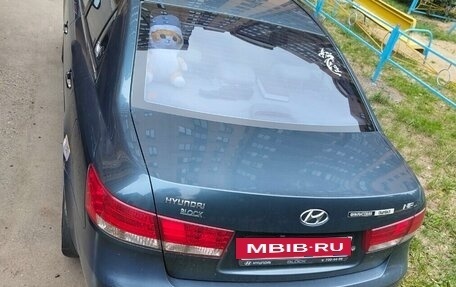 Hyundai Sonata VI, 2005 год, 570 000 рублей, 4 фотография