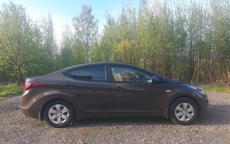 Hyundai Elantra VI рестайлинг, 2015 год, 1 130 000 рублей, 5 фотография